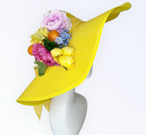 Lemonade Hat and Brooch Set