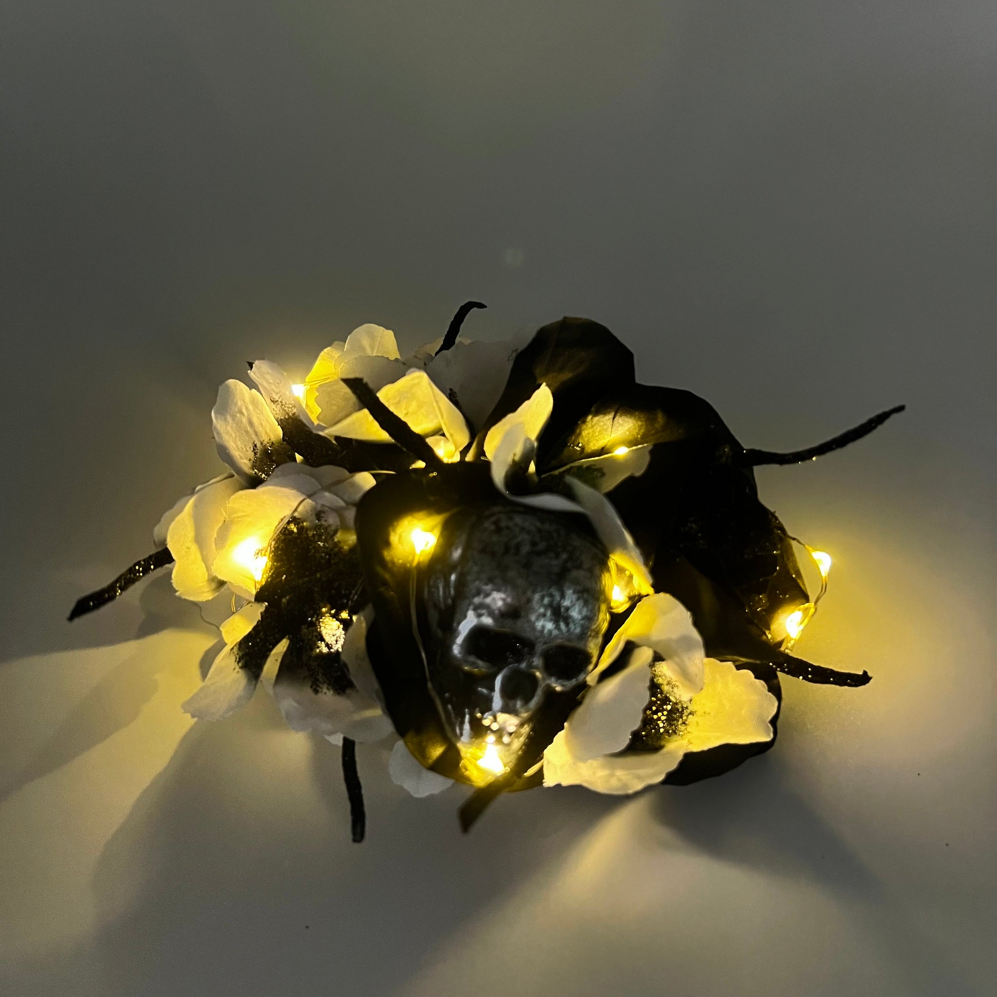 Belladonna Glow Flowers