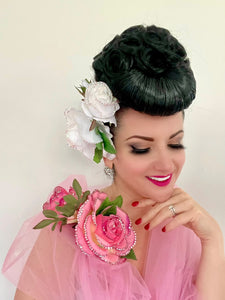Holiday Stevie Roses